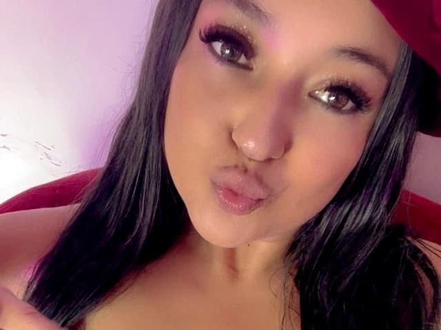 andrea_cohen WebCAM